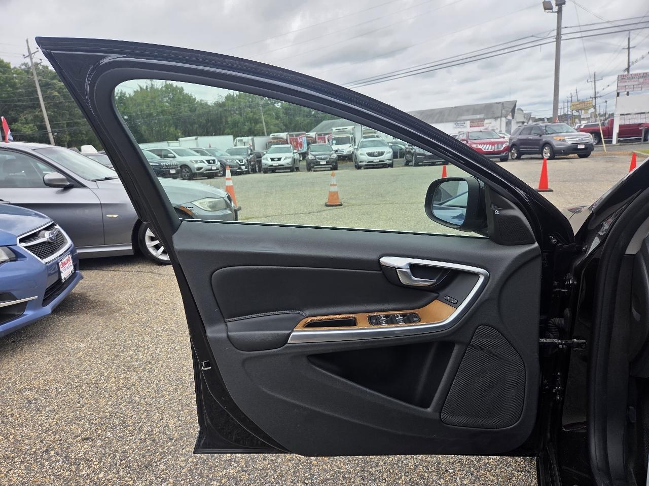Volvo S60 2.5 Premier 4WD 2016