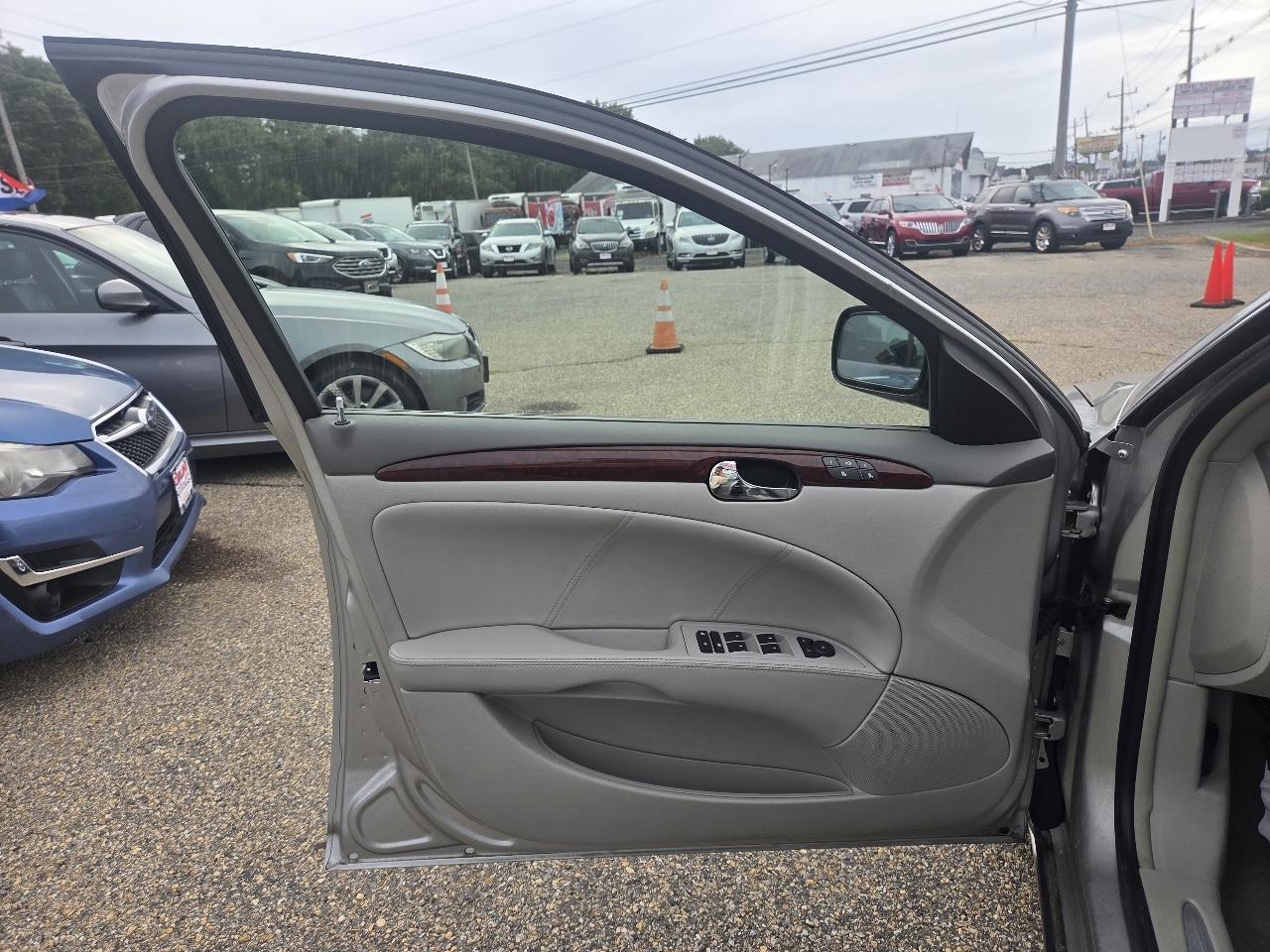 Buick Lucerne CXL 2008