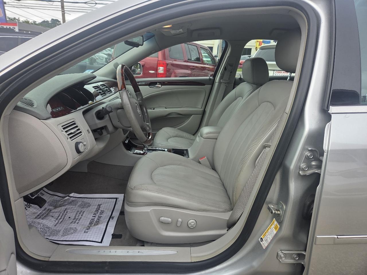 Buick Lucerne CXL 2008
