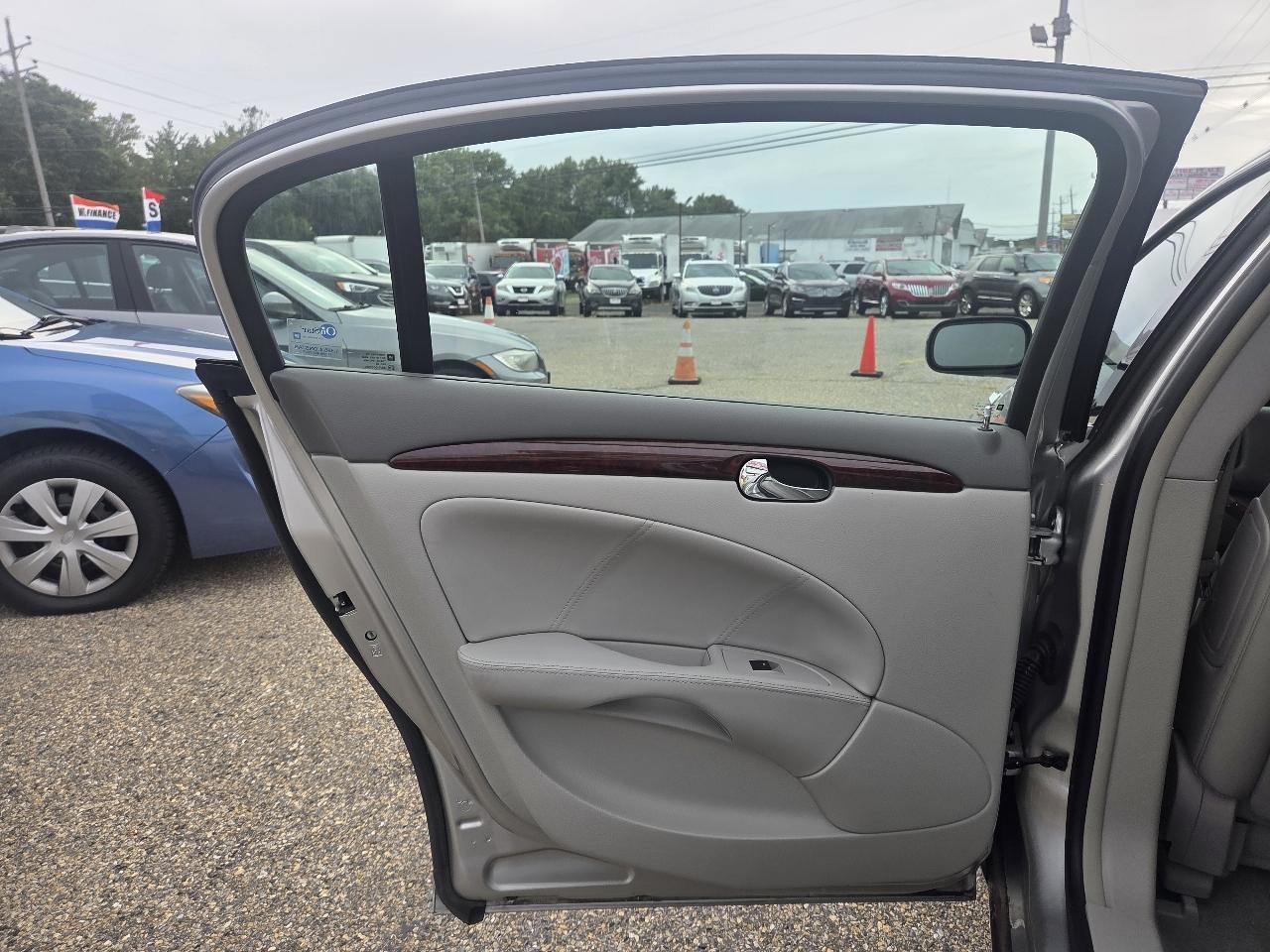 Buick Lucerne CXL 2008
