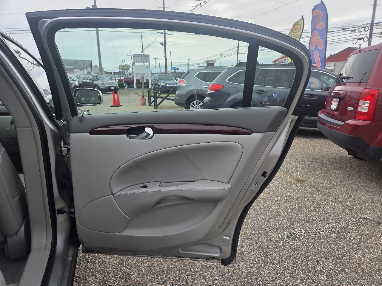 Buick Lucerne CXL 2008