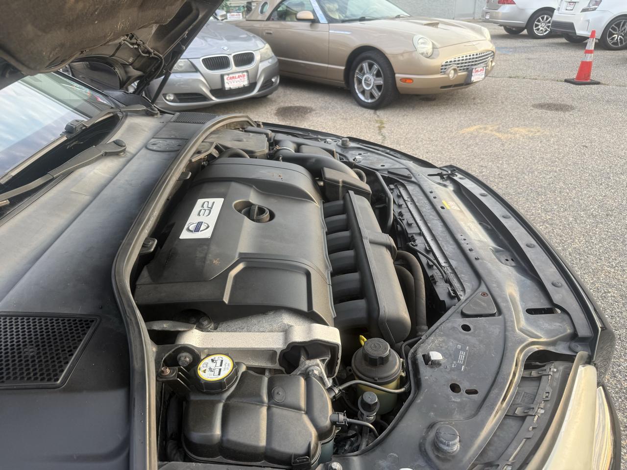 Volvo V70 3.2 R-Design 2010