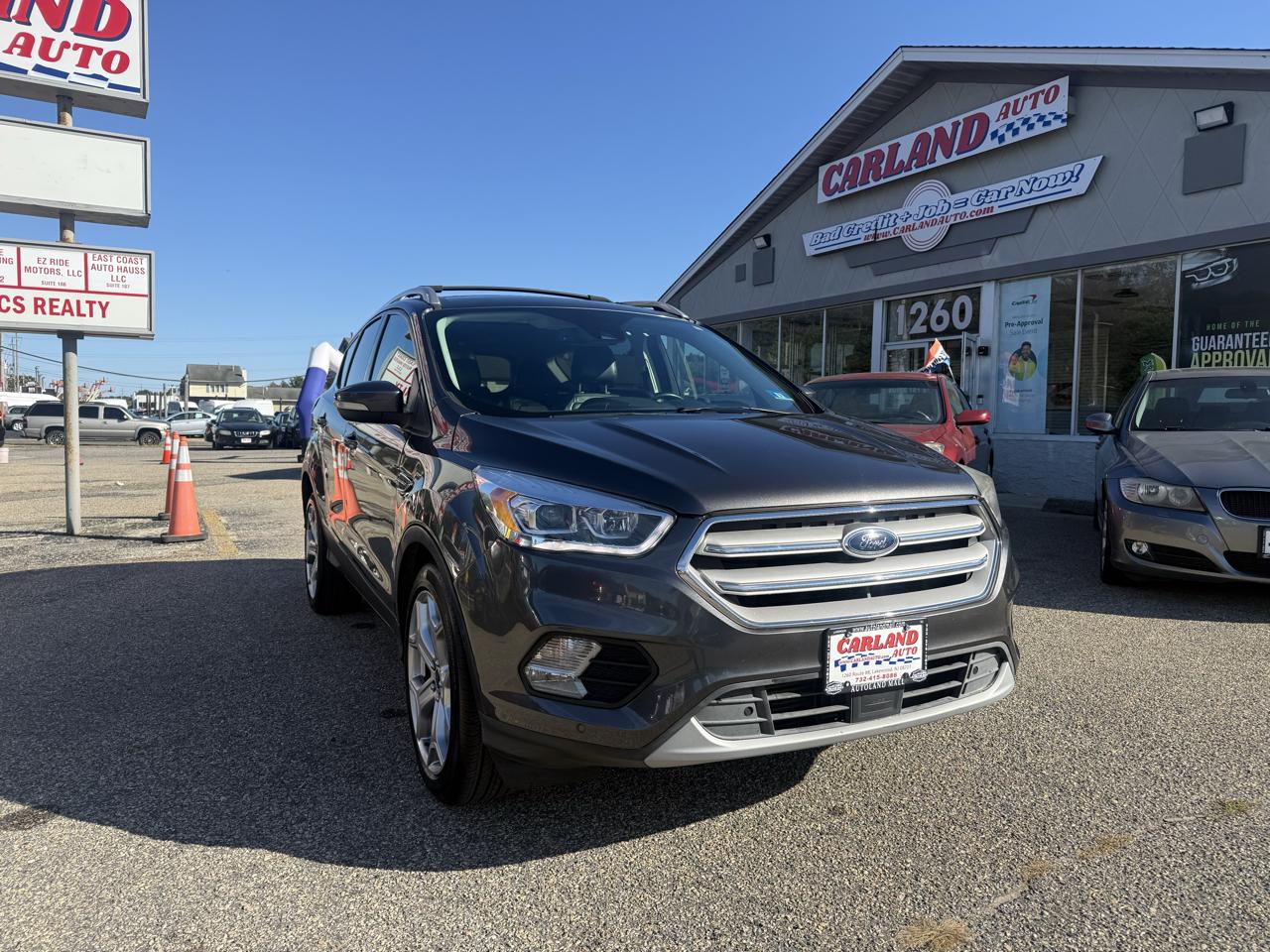Ford Escape Titanium 4WD 2017