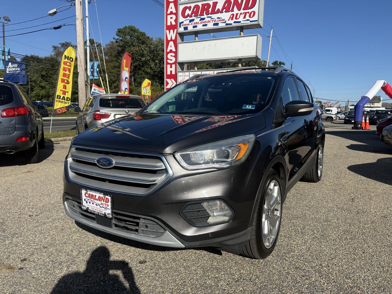 Ford Escape Titanium 4WD 2017