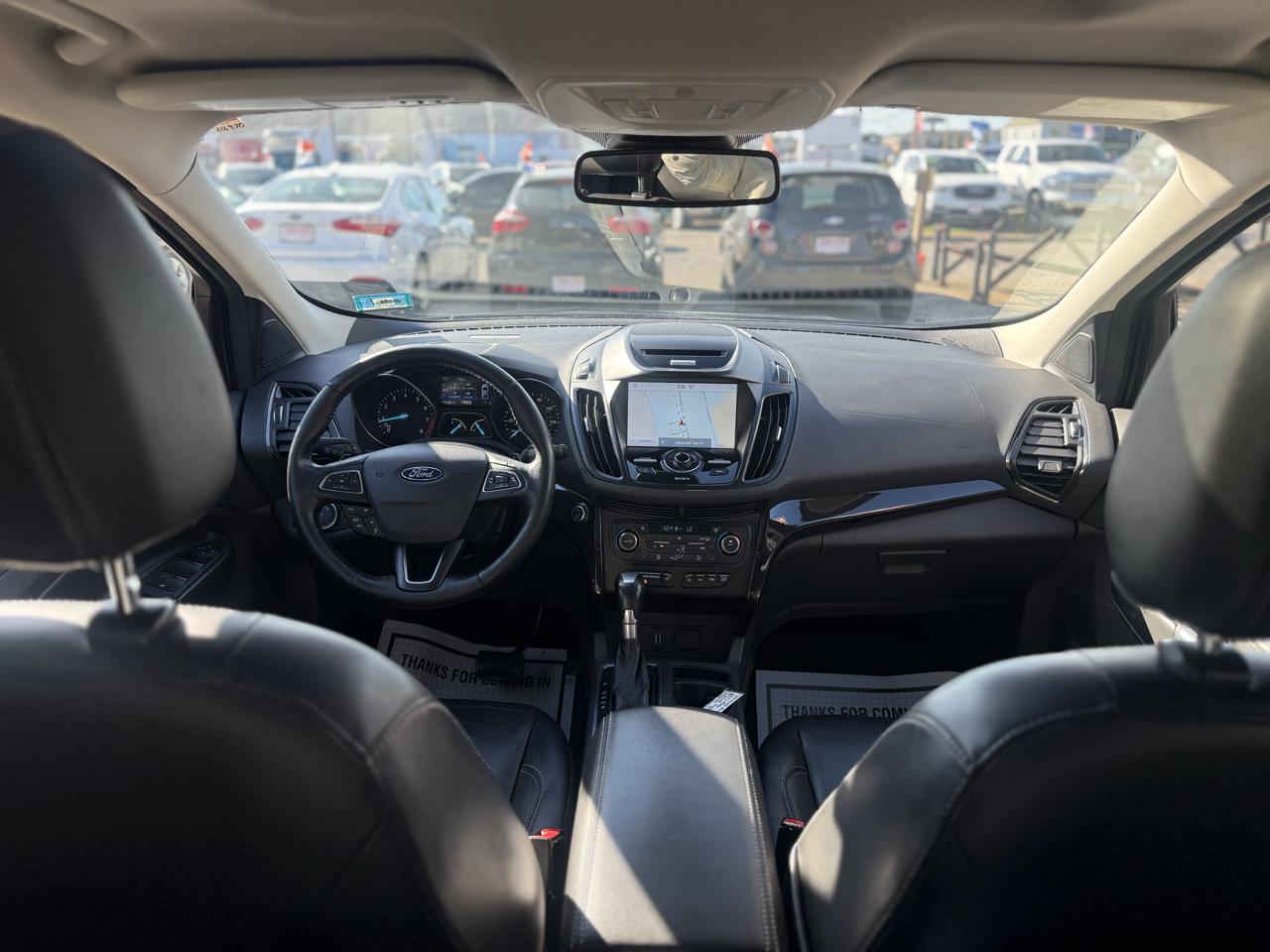 Ford Escape Titanium 4WD 2017