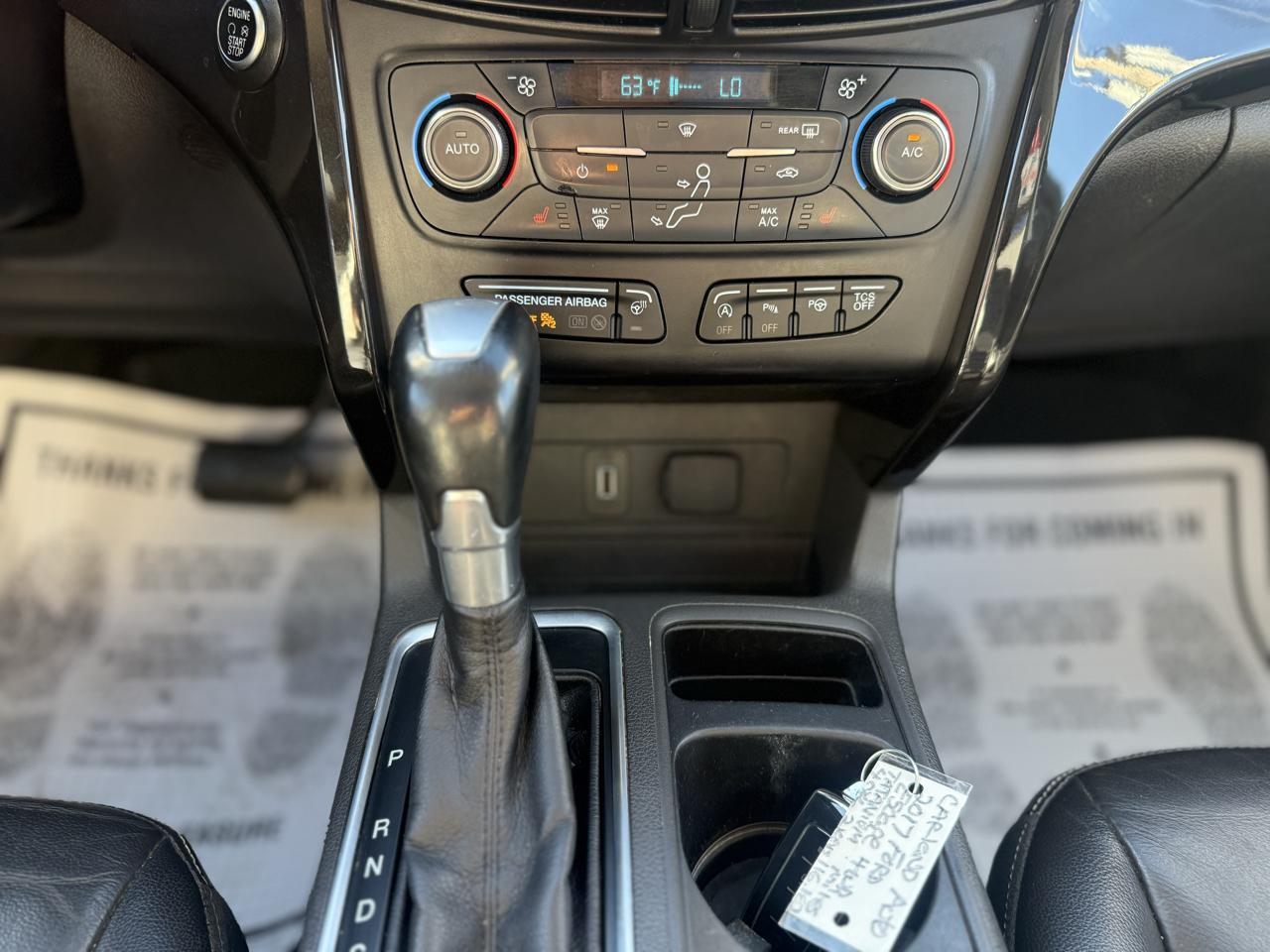 Ford Escape Titanium 4WD 2017