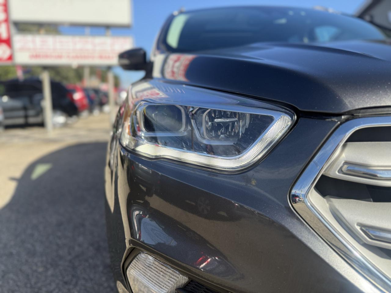 Ford Escape Titanium 4WD 2017