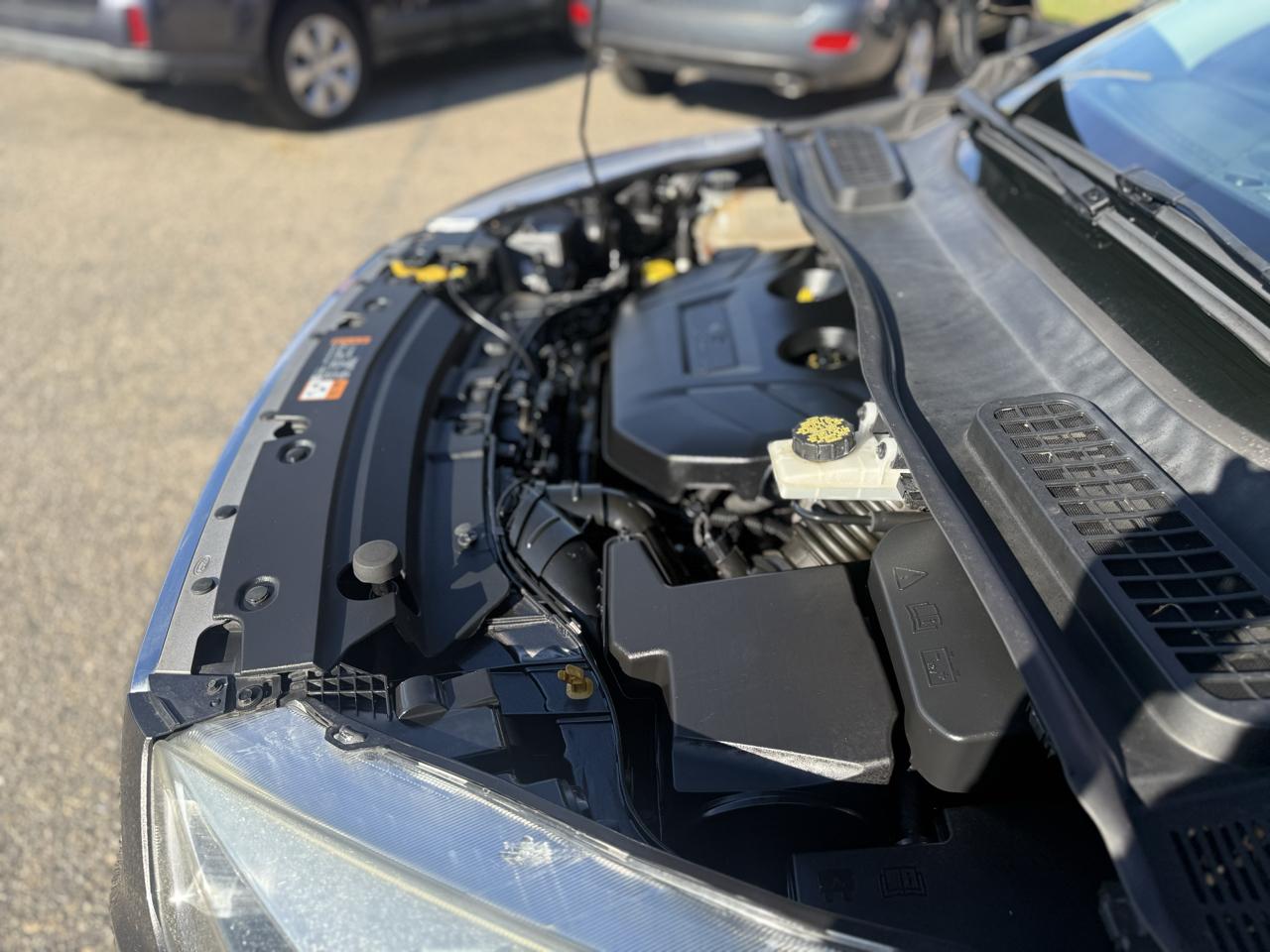 Ford Escape Titanium 4WD 2017
