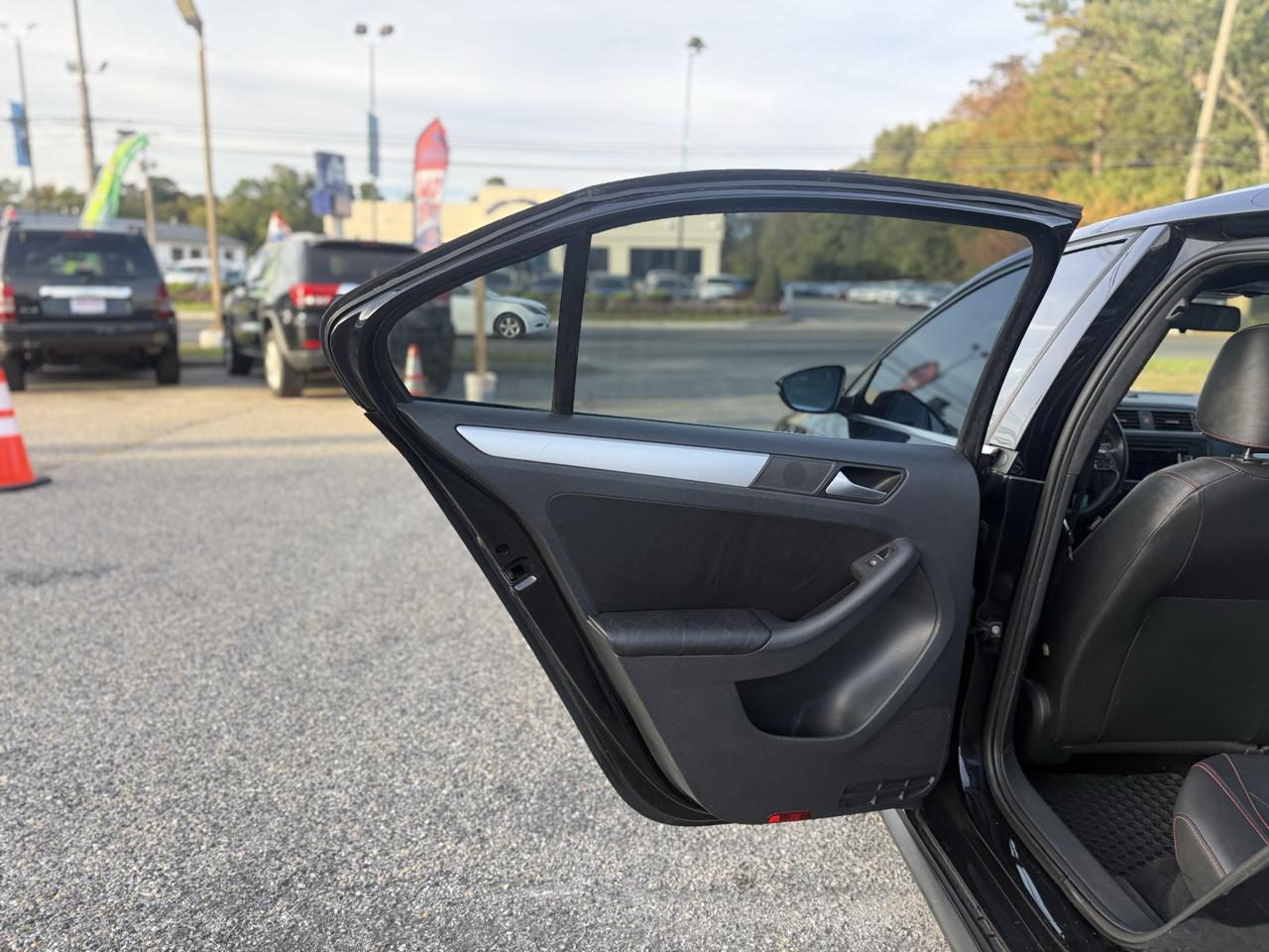 Volkswagen Jetta 2.0T GLI 2013