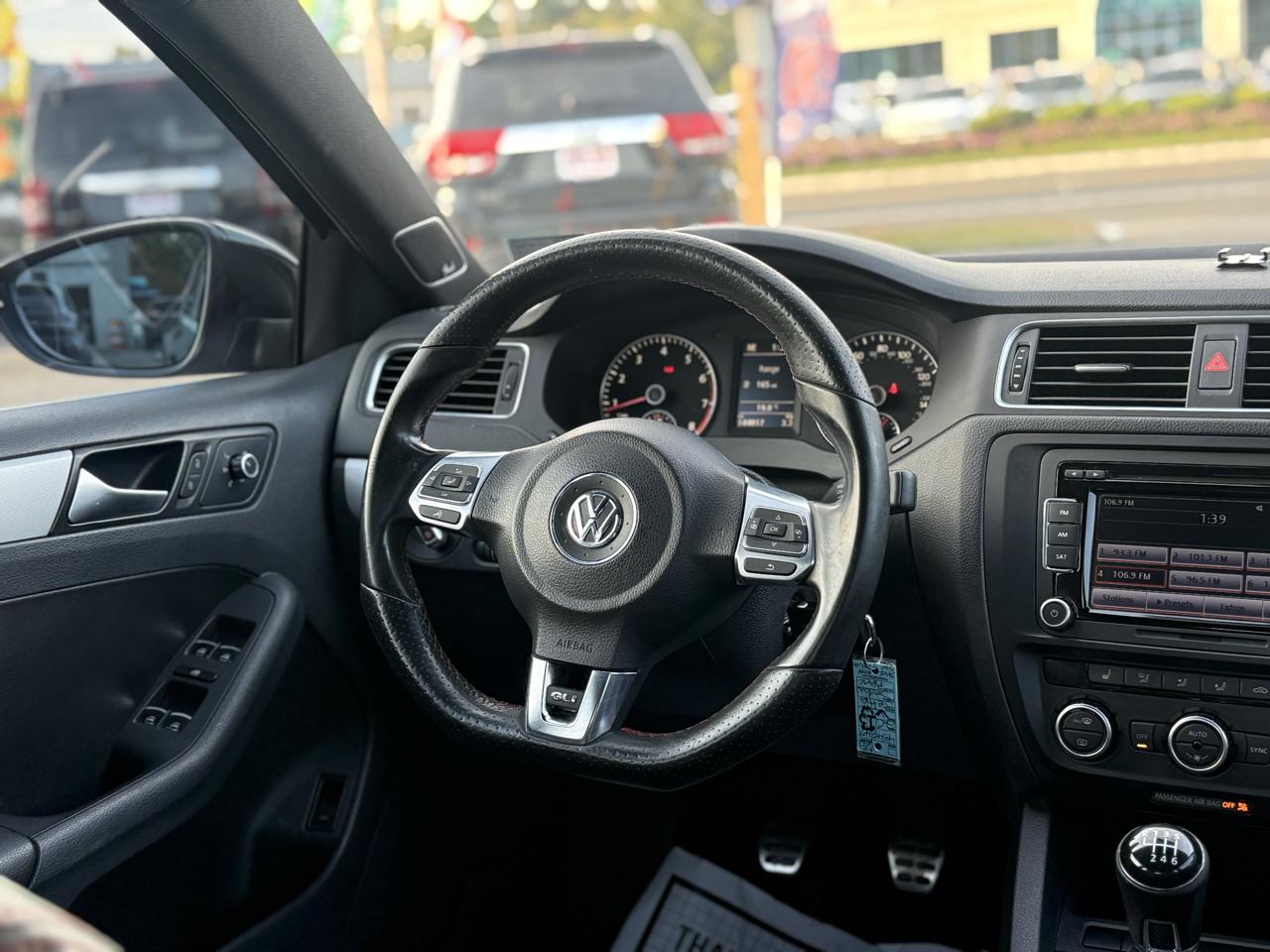 Volkswagen Jetta 2.0T GLI 2013