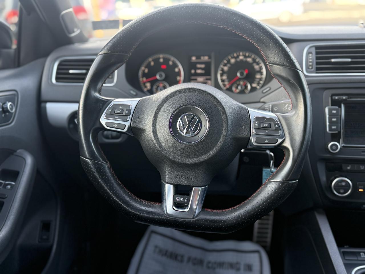 Volkswagen Jetta 2.0T GLI 2013