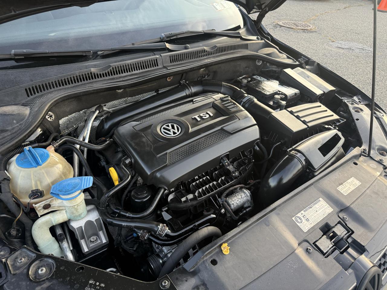Volkswagen Jetta 2.0T GLI 2013
