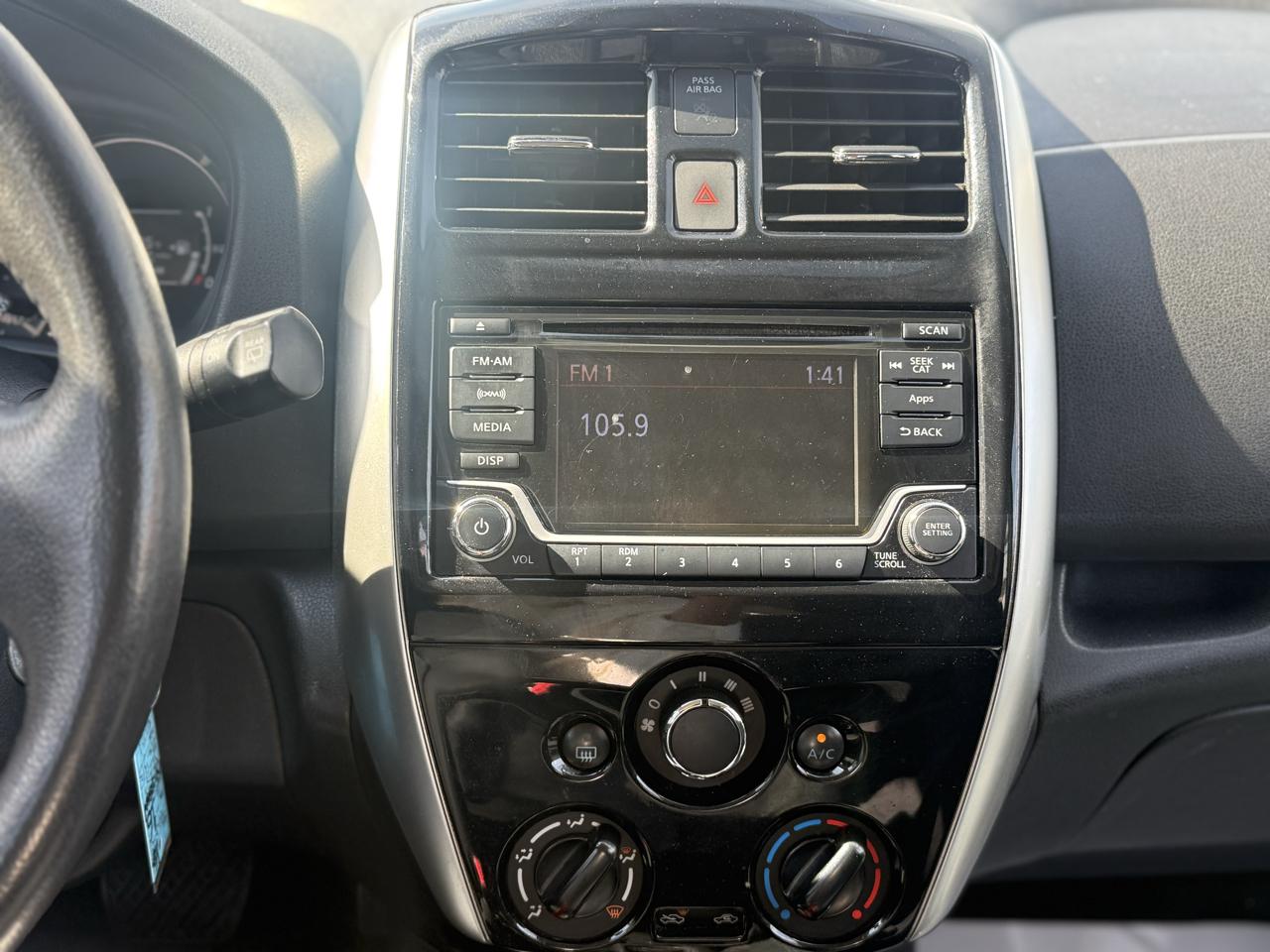 Nissan Versa Note S 2016