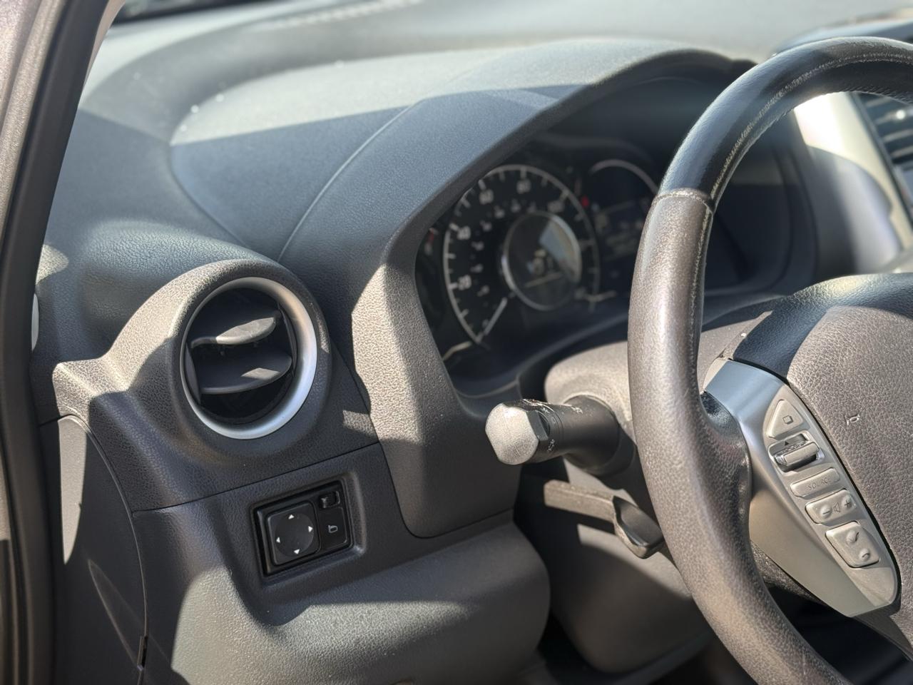 Nissan Versa Note S 2016
