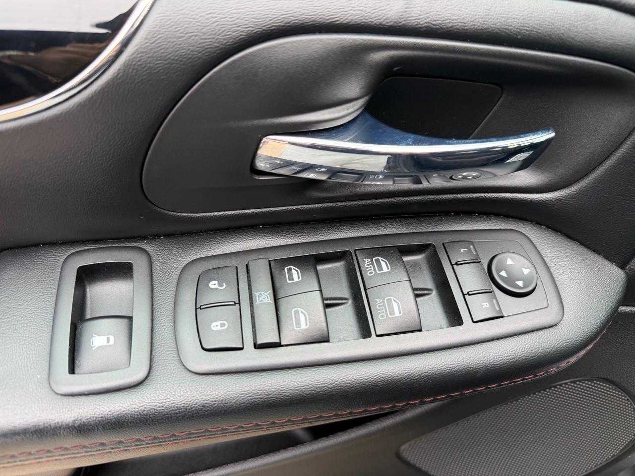 Dodge Grand Caravan SE 2019
