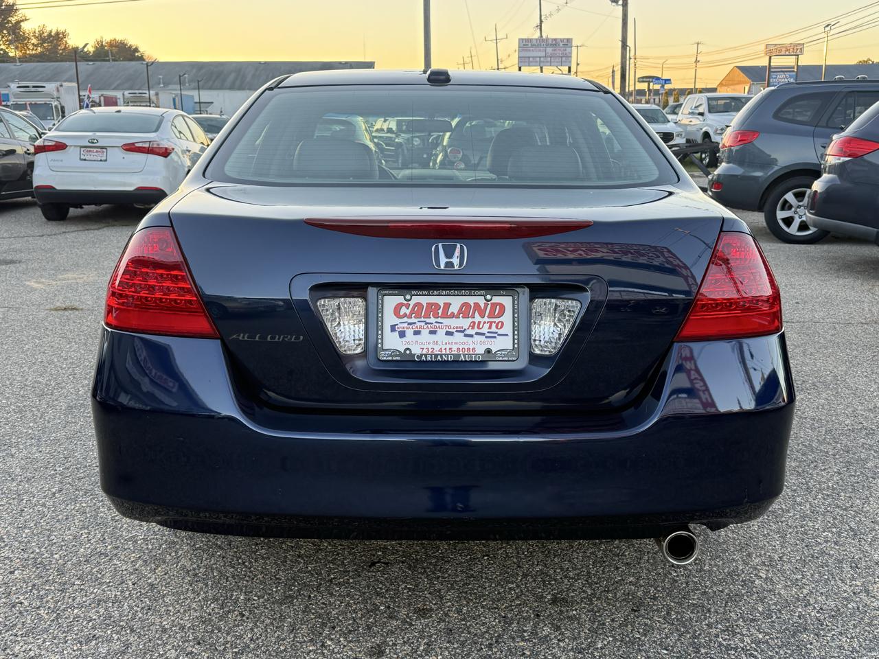 Honda Accord EX Sedan AT w/ Leather and XM Radio 2006