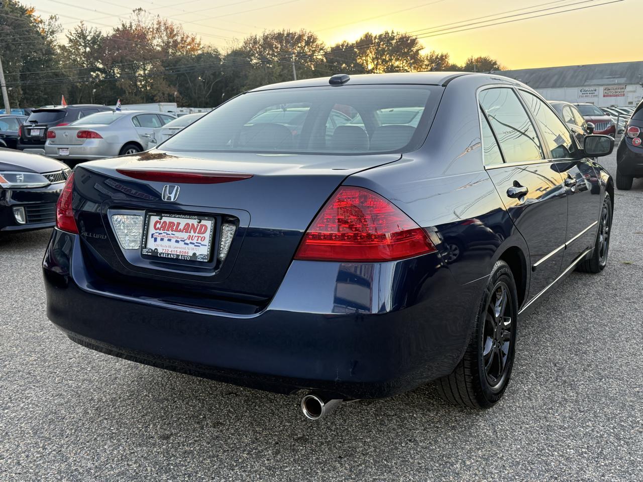 Honda Accord EX Sedan AT w/ Leather and XM Radio 2006