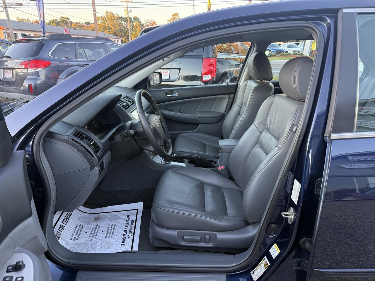 Honda Accord EX Sedan AT w/ Leather and XM Radio 2006