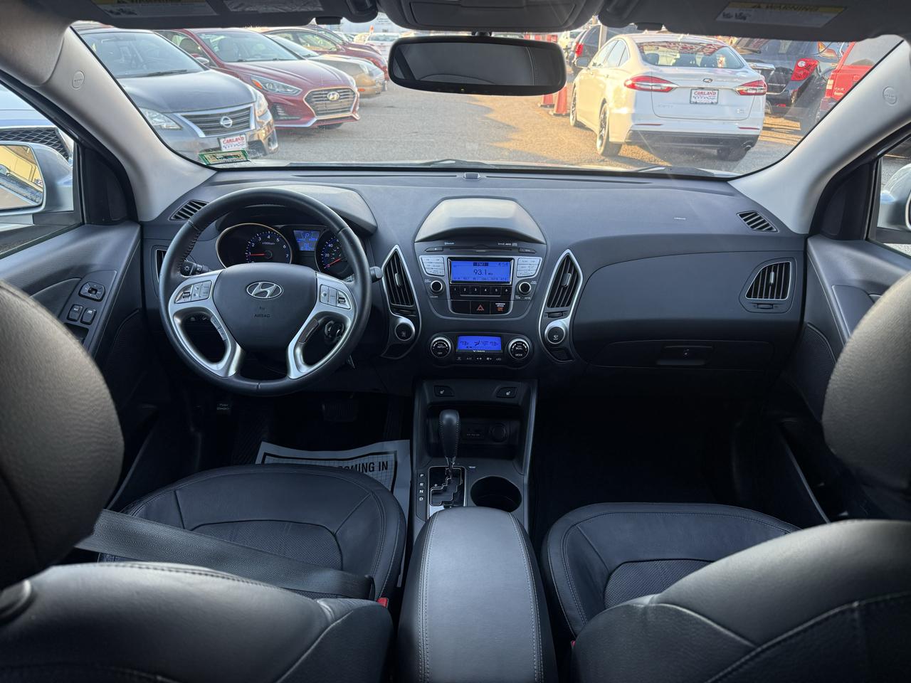 Hyundai Tucson Limited Auto AWD 2011