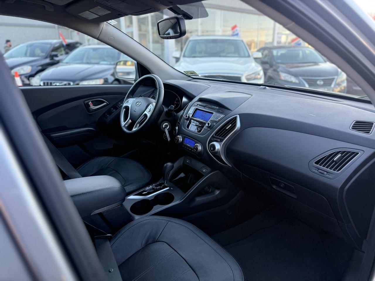 Hyundai Tucson Limited Auto AWD 2011