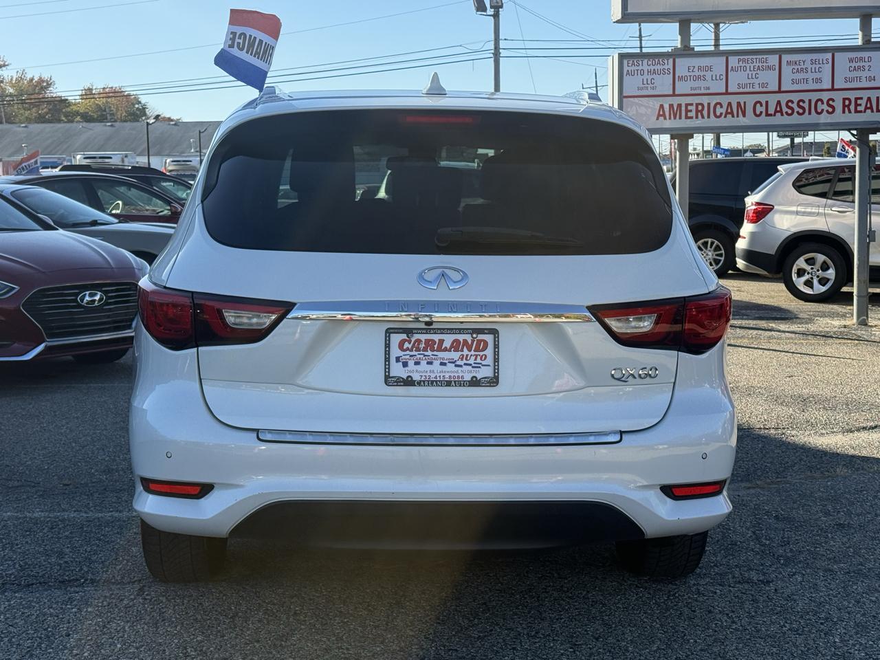 Infiniti QX60 Base AWD 2017
