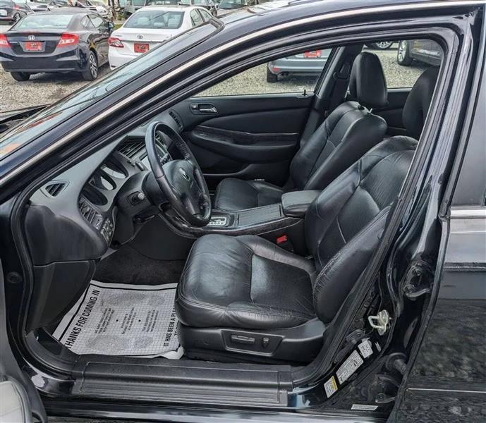 Acura TL Type-S with Navigation System 2003