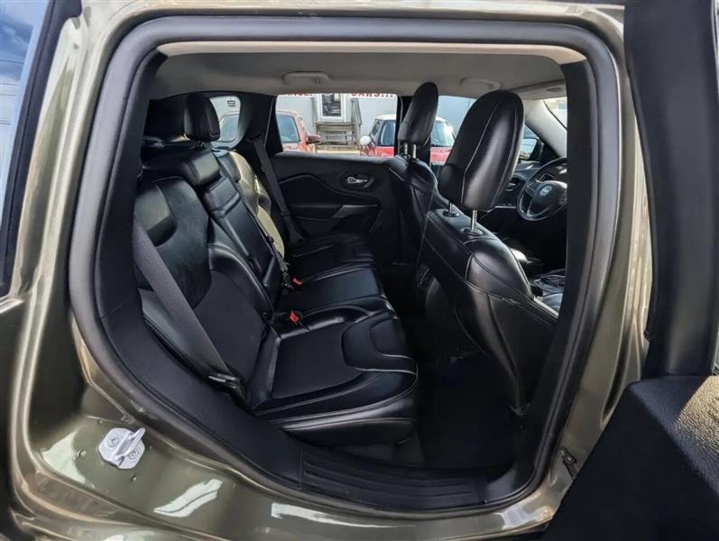 Jeep Cherokee Latitude Plus 4WD 2019