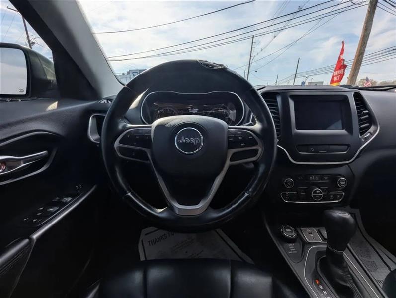 Jeep Cherokee Latitude Plus 4WD 2019