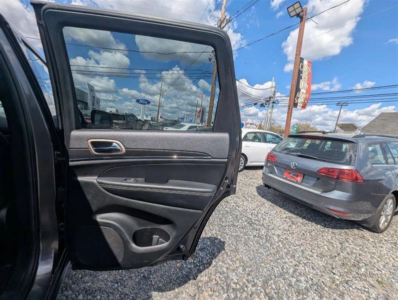 Jeep Grand Cherokee Limited 4WD 2015