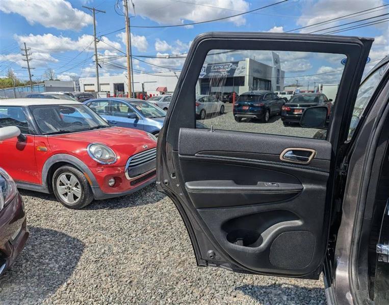 Jeep Grand Cherokee Limited 4WD 2015