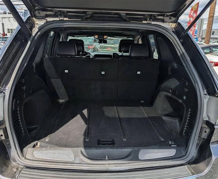 Jeep Grand Cherokee Limited 4WD 2015