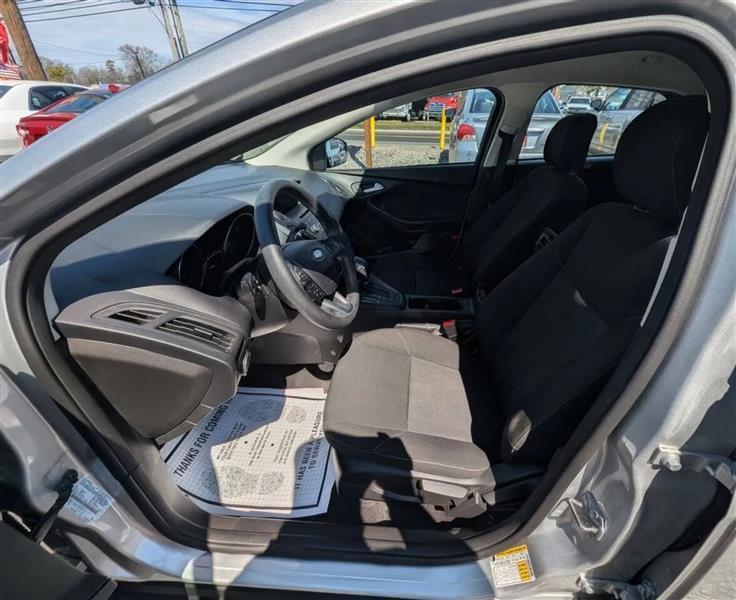 Ford Focus SE Hatch 2017