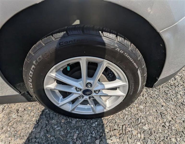 Ford Focus SE Hatch 2017