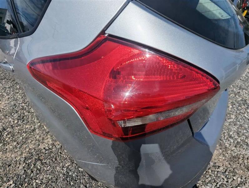 Ford Focus SE Hatch 2017