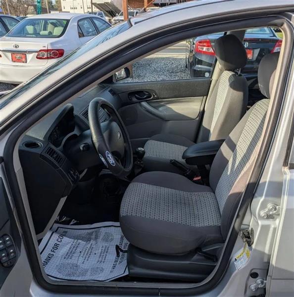 Ford Focus ZX4 SE 2007