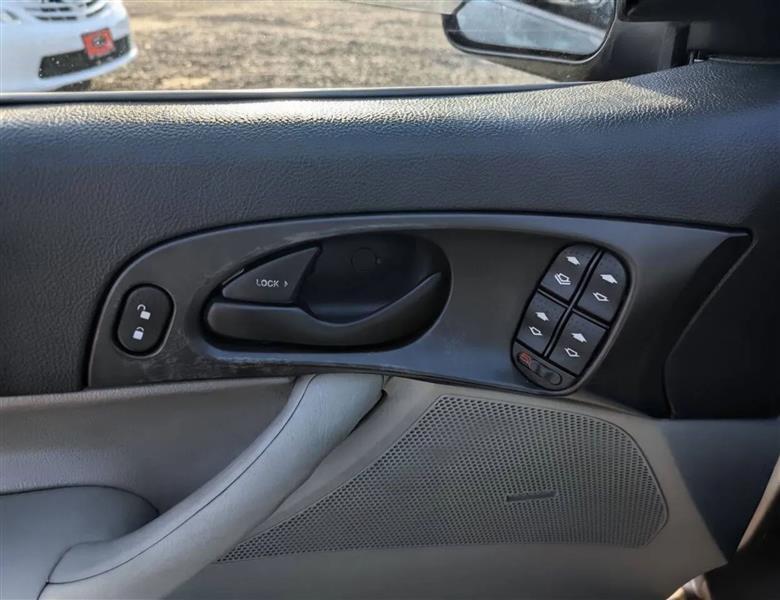 Ford Focus ZX4 SE 2007