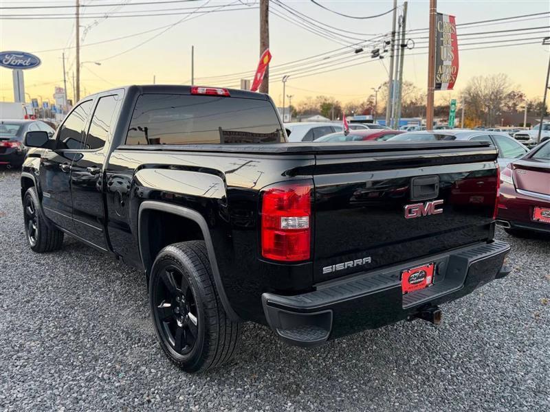 GMC Sierra 1500 Base Double Cab 4WD 2018
