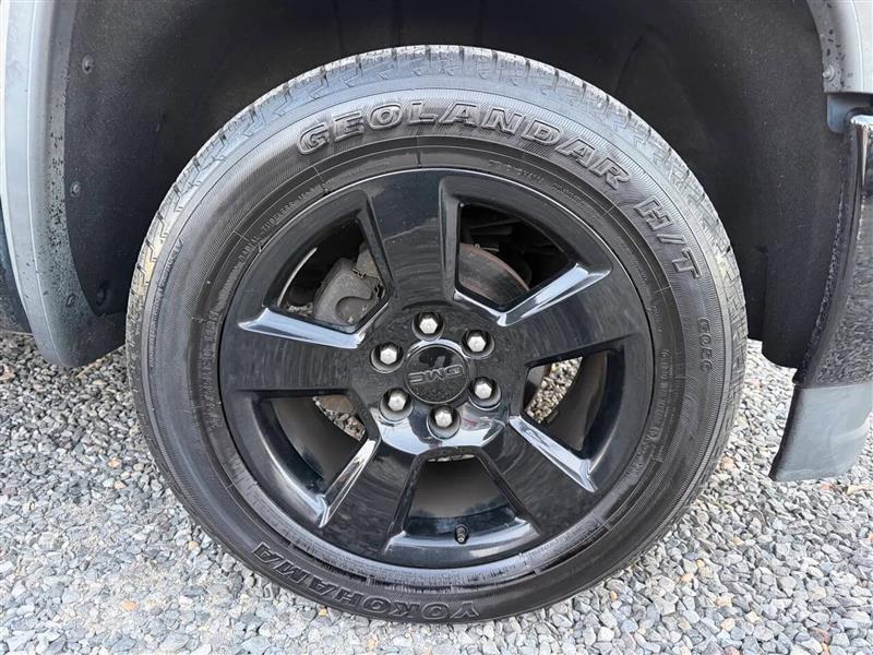 GMC Sierra 1500 Base Double Cab 4WD 2018