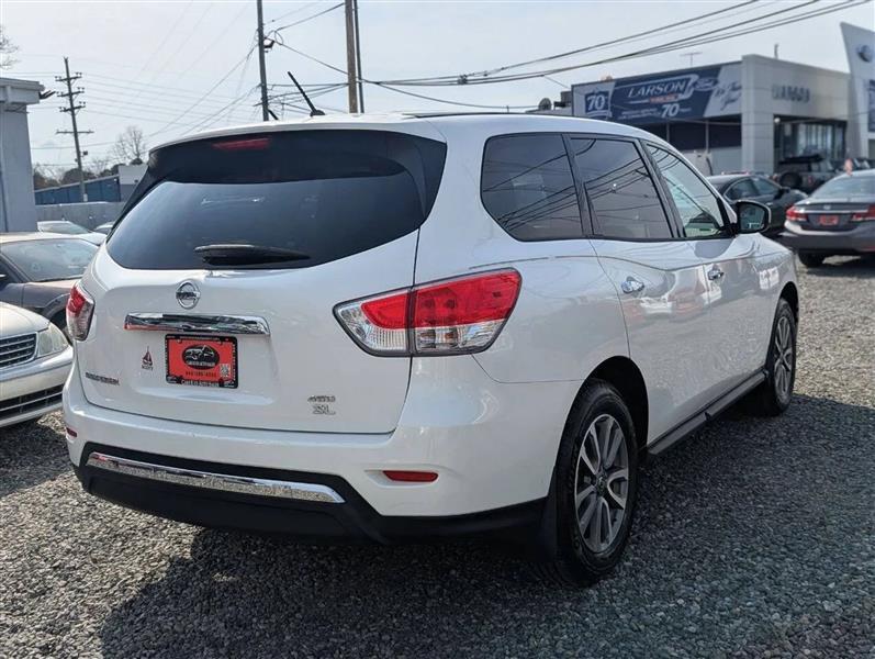 Nissan Pathfinder S 4WD 2014