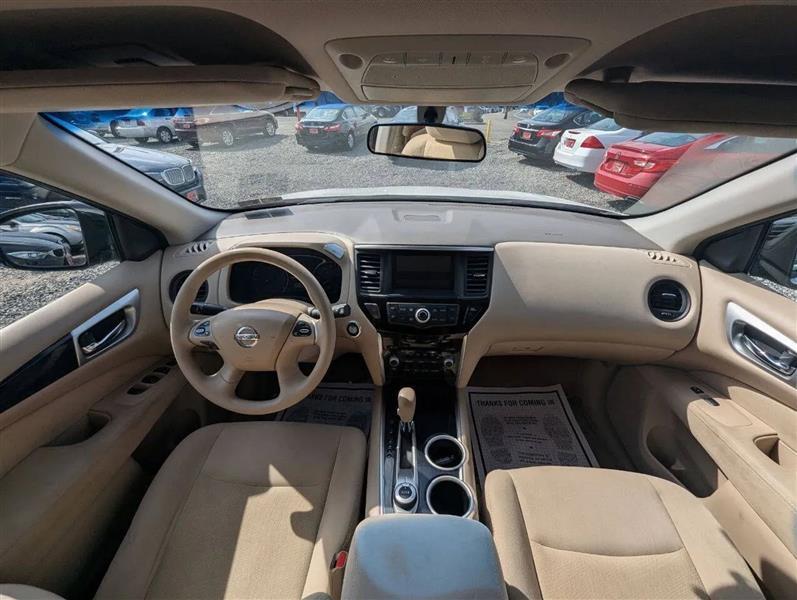 Nissan Pathfinder S 4WD 2014