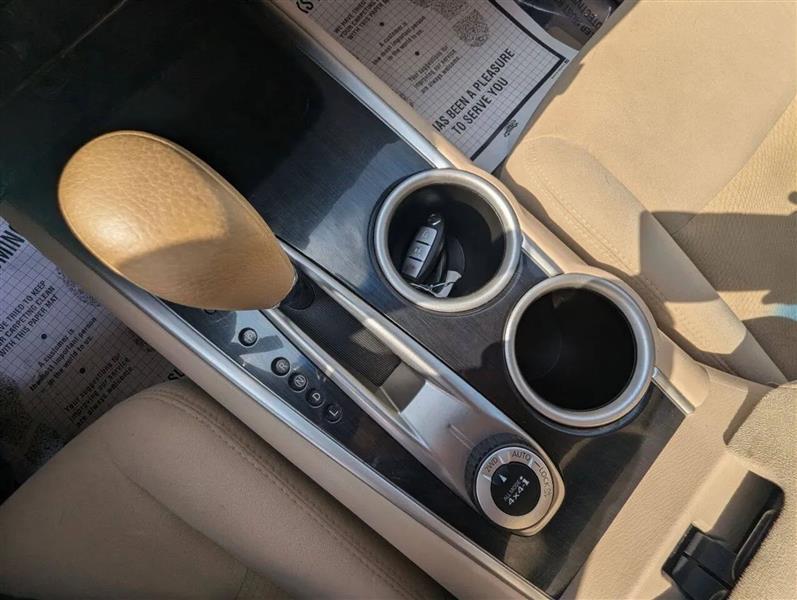 Nissan Pathfinder S 4WD 2014