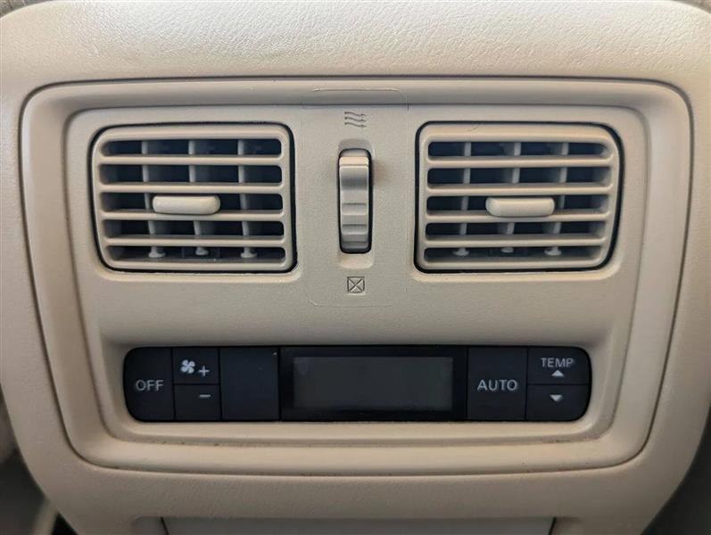 Nissan Pathfinder S 4WD 2014