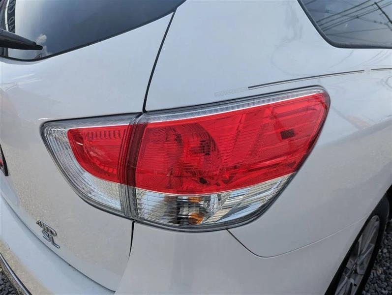 Nissan Pathfinder S 4WD 2014