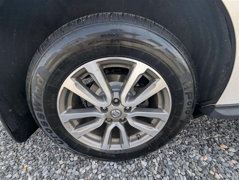 Nissan Pathfinder S 4WD 2014