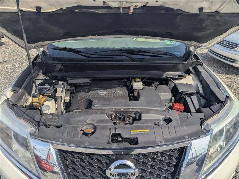 Nissan Pathfinder S 4WD 2014