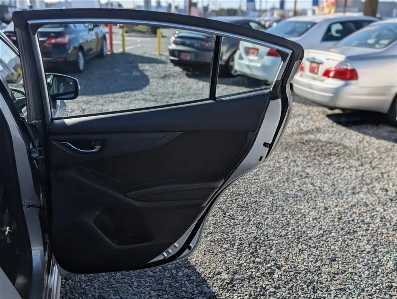 Subaru Impreza 2.0i Sport CVT 4-Door 2017