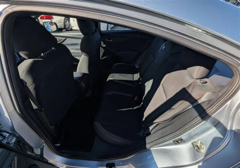 Subaru Impreza 2.0i Sport CVT 4-Door 2017