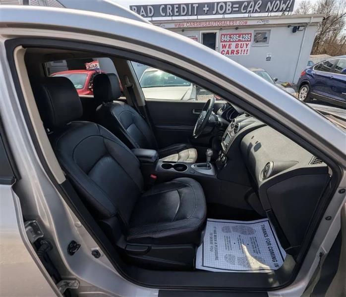 Nissan Rogue SV AWD 2013