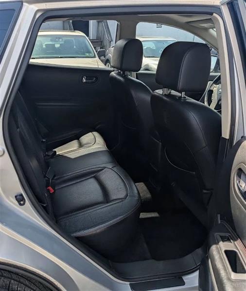 Nissan Rogue SV AWD 2013