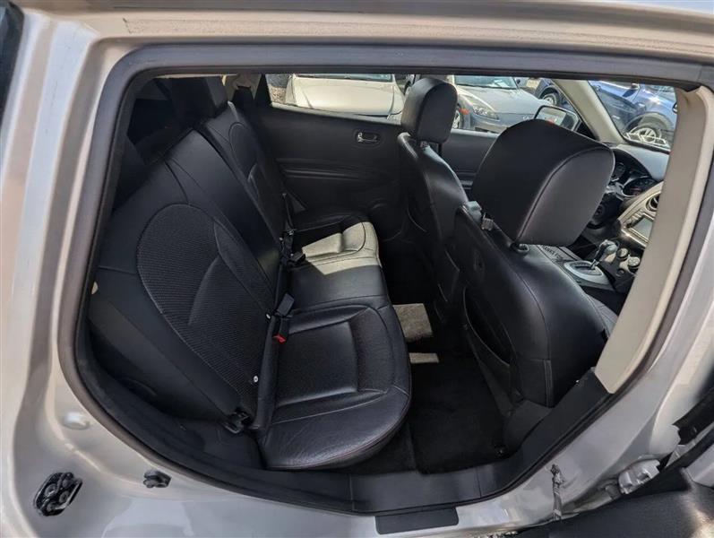 Nissan Rogue SV AWD 2013